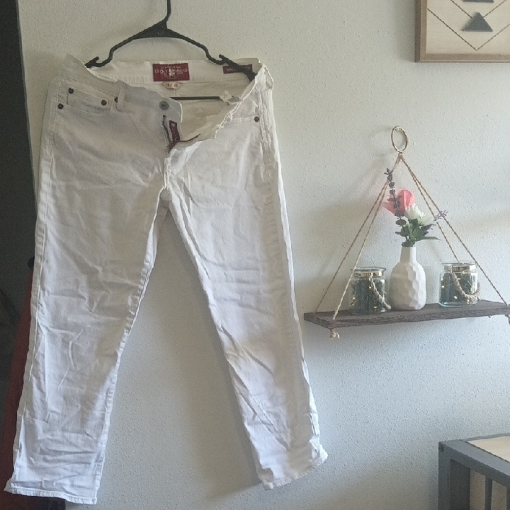 Lucky Brand White Capris